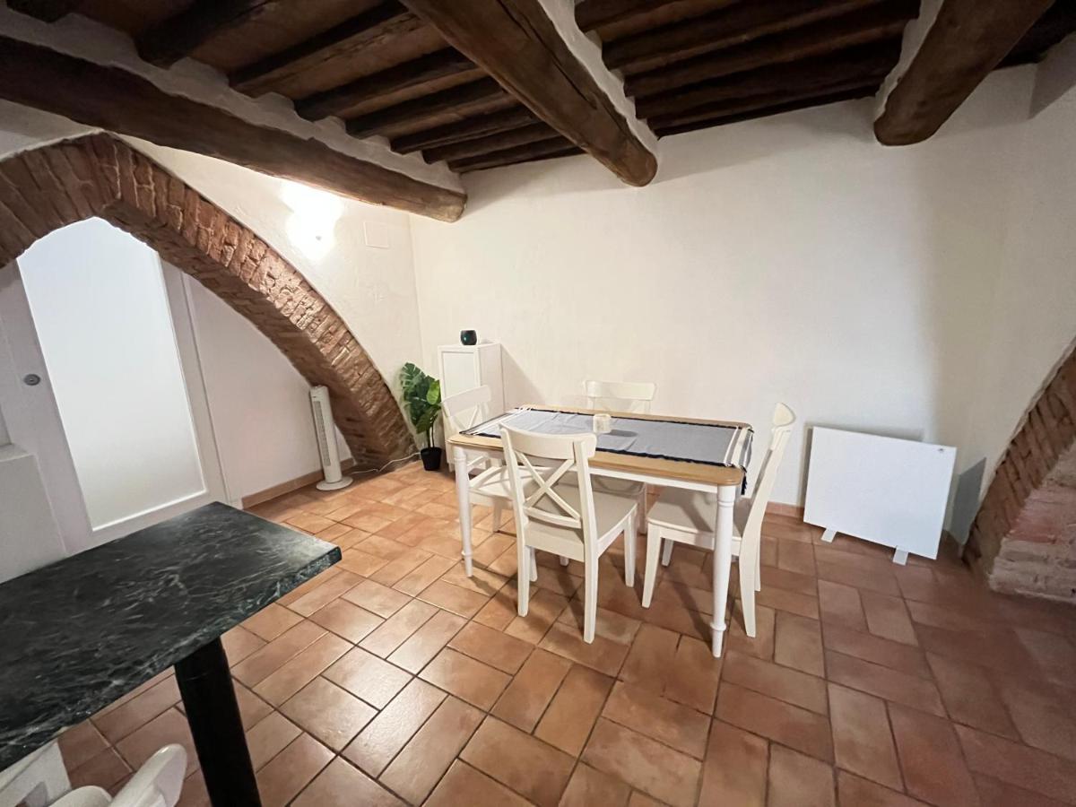 Gli Archi Nel Cuore Di Siena Bagian luar foto